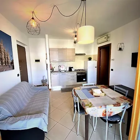 Apartment Bilocale Via Visconti *
