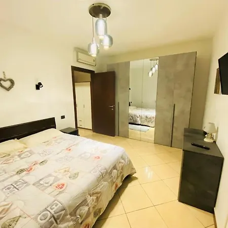 Bilocale Via Visconti Apartment Lodi